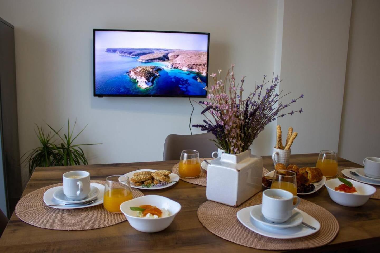Maistro Suites With Pool, Matala 外观 照片