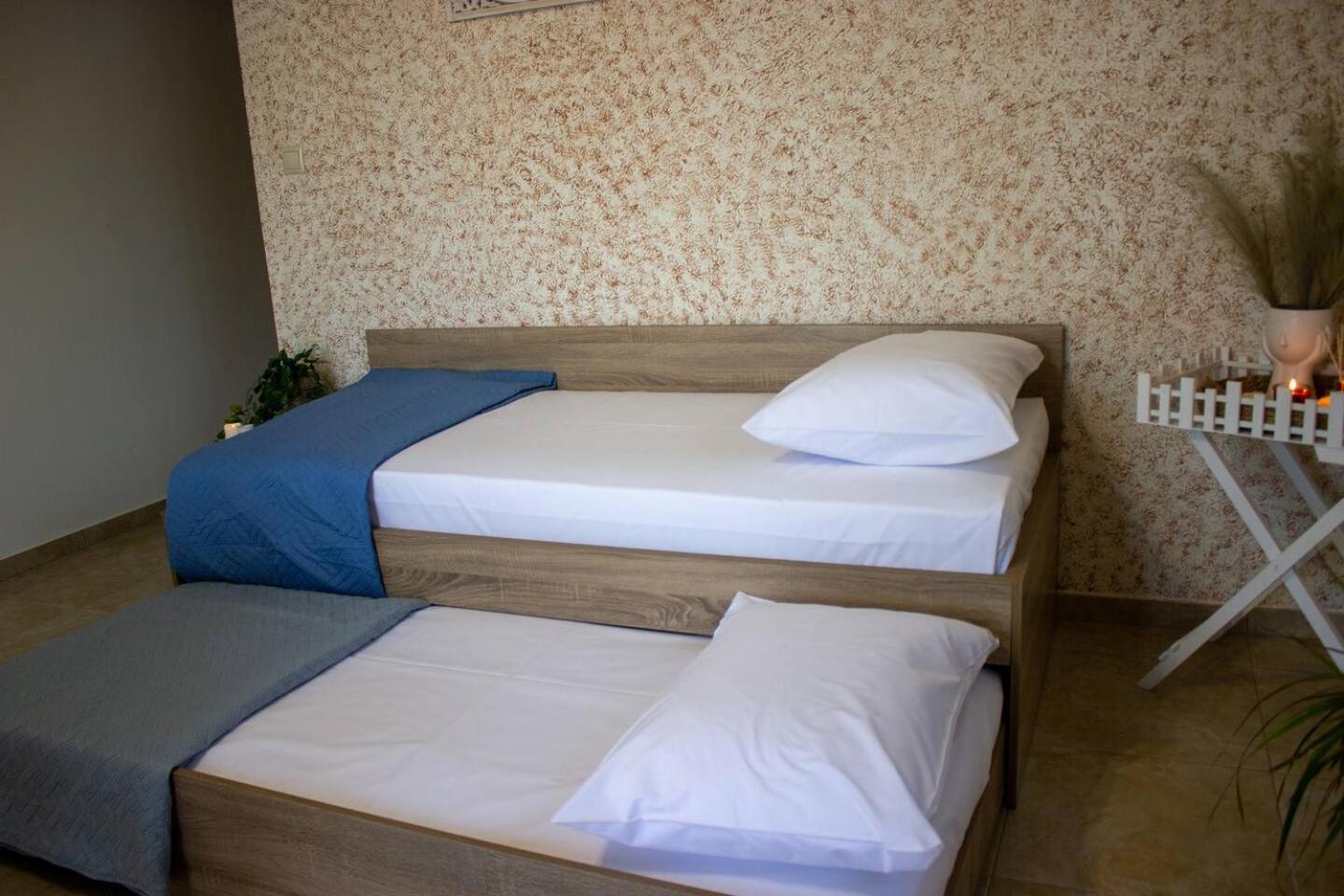 Maistro Suites With Pool, Matala 外观 照片